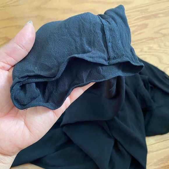 Wilfred Black Top Size M - Picture 13 of 13